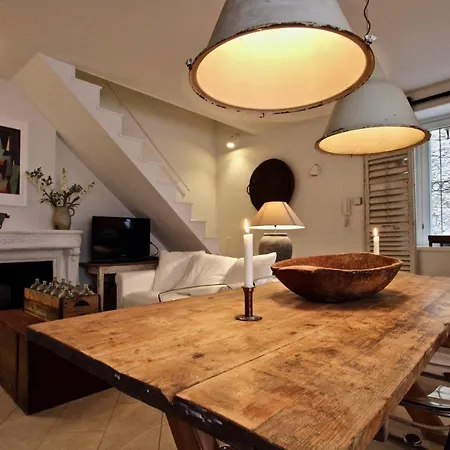 Appartement Casa Miele Historic Spacious House In Central Location